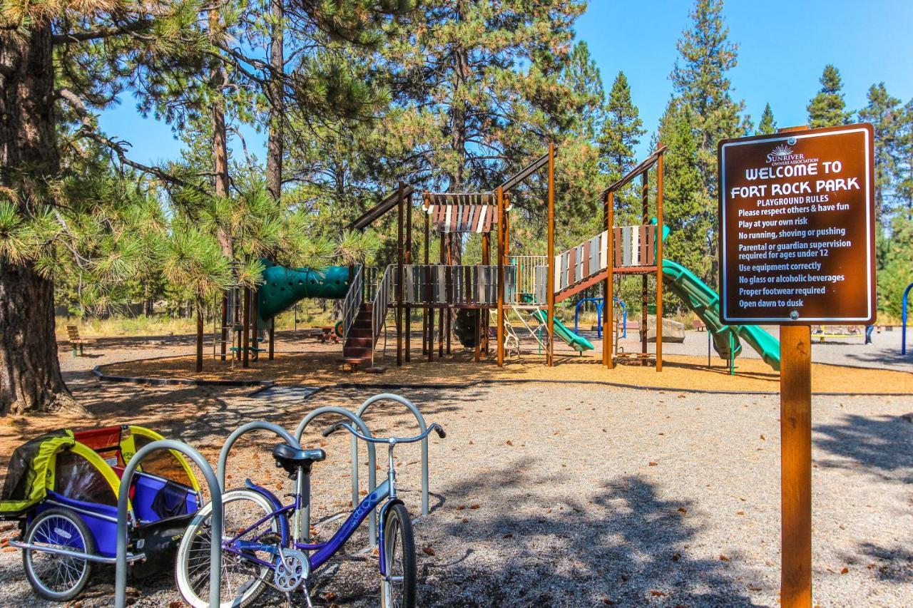 12 Deer Lane Villa Sunriver Exterior photo